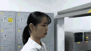 人員進入潔凈車間潔凈區(qū)更衣和行為規(guī)范【演示】 人員進入潔凈車間潔凈區(qū)更衣和行為規(guī)范【演示】